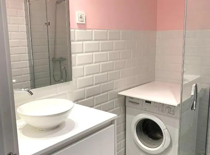 Amara - Acogedor Y Bien Ubicado A Un Paso Del Centro Loyola