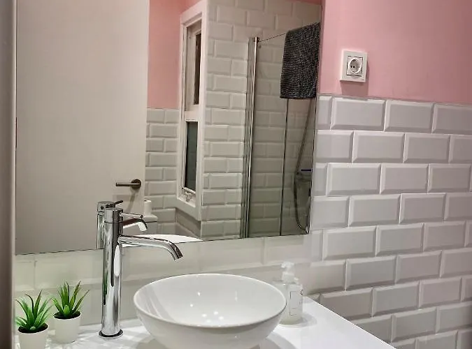 Amara - Acogedor Y Bien Ubicado A Un Paso Del Centro